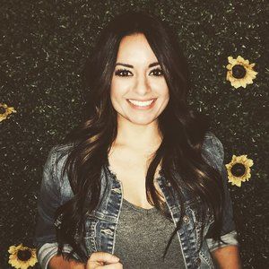 Meet your Posher, Alana